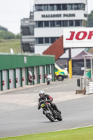 Vintage-motorcycle-club;eventdigitalimages;mallory-park;mallory-park-trackday-photographs;no-limits-trackdays;peter-wileman-photography;trackday-digital-images;trackday-photos;vmcc-festival-1000-bikes-photographs